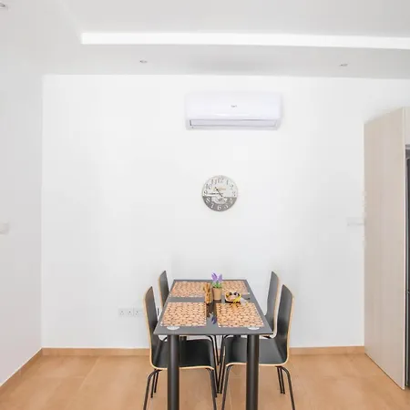 Panayia Sea View Apts * Протарас