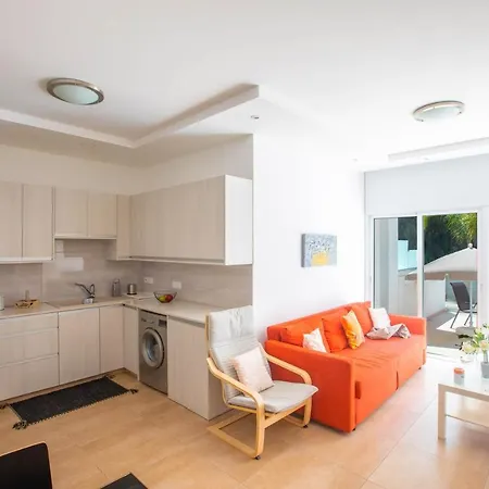 Panayia Sea View Apts Апартаменти