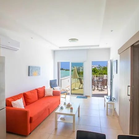 Апартаменти Panayia Sea View Apts *