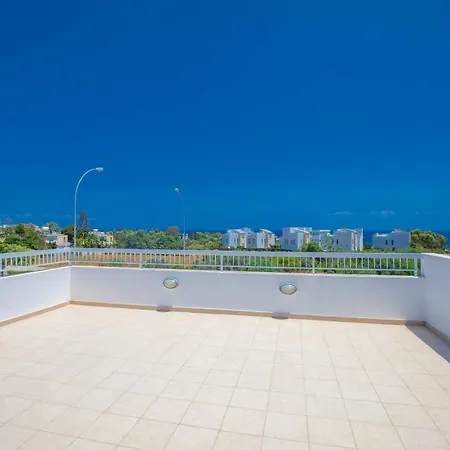 Апартаменти Panayia Sea View Apts *